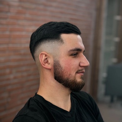Broda + fade w Gentlemen Barber Shop Radom - realizacja barberska w Radomiu