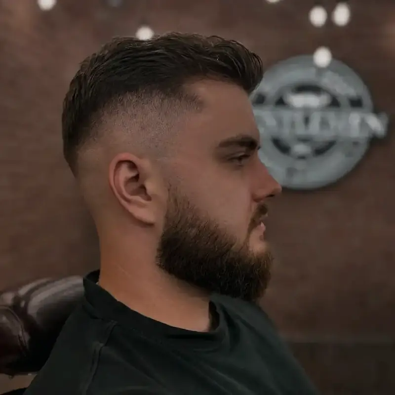 Haircut and beard + razor Radom